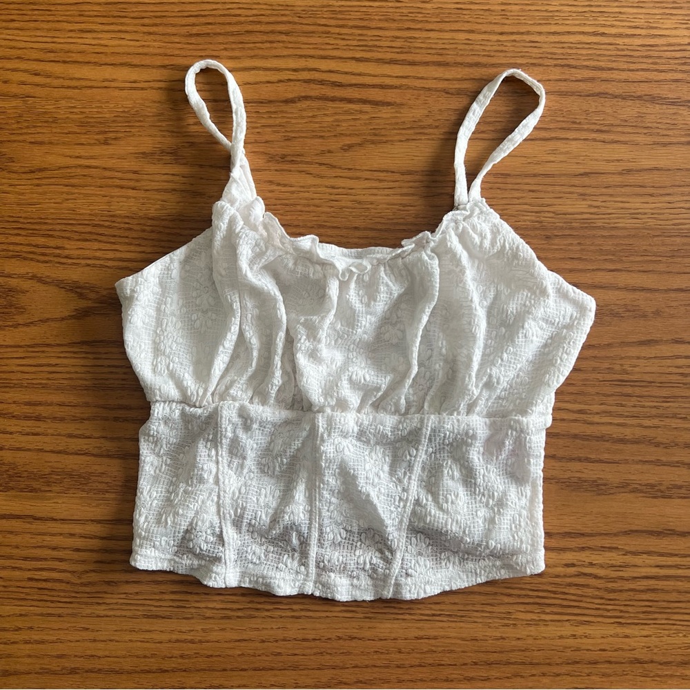 White floral cropped tank top